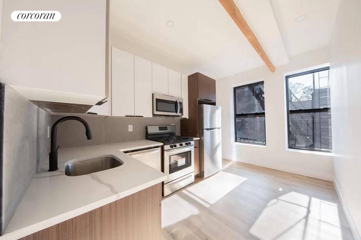 Beautiful contemporary 1 bedroom with updated finishes available in prime Park Slope LocationThree large windows in the apartment welcomes in natural sunlight 3rd floor walk up Apartment features modern contemporary ...