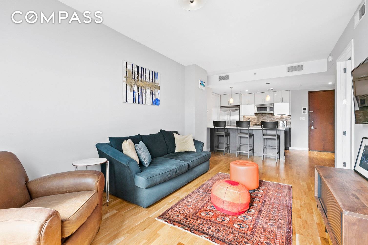 500 4th Avenue, Apt. 2O is a large 1 Bedroom apartment 677Sqft with private terrace additional 145 SqFt in a full service luxury condominium located where Park Slope meets Gowanus.