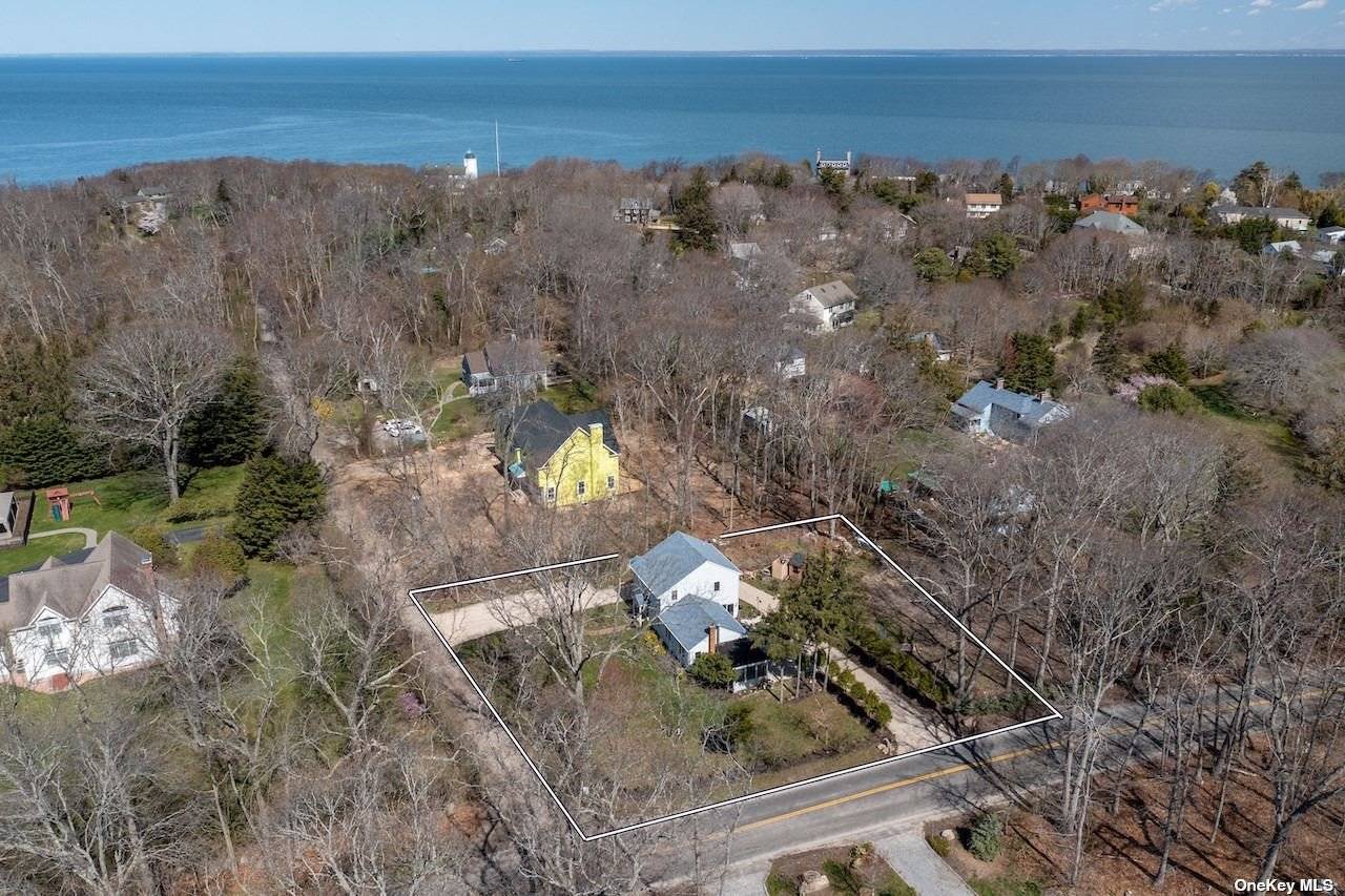 Modern North Fork Beach house located on coveted Soundview avenue with a beautiful beach only blocks away at Lighthouse Road.