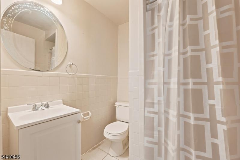 Unit2: Bathroom