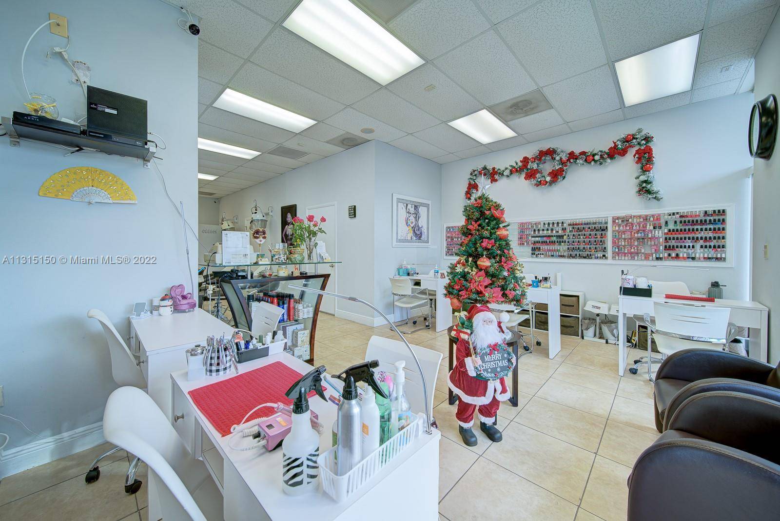 Beauty salon for sale on Bird Road in Kendall.