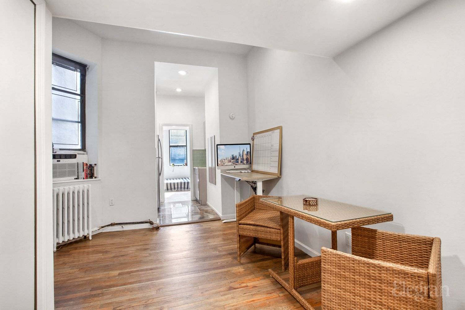 Located on a beautiful, quiet, and tree lined block right in the heart of Chelsea, this is an amazing opportunity to own a true 1 bedroom in one of the ...