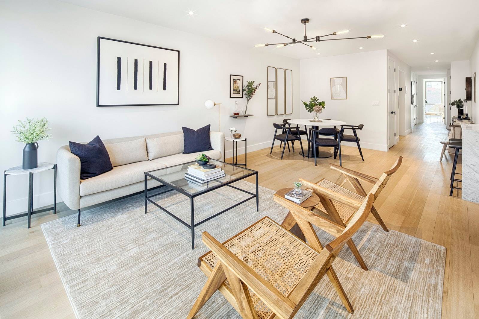 Last Unit Available Immediate Closings Uniquely situated where the vibrant community of Gowanus and the classic beauty of Park Slope converge, Bentyn marries clean contemporary aesthetics with thoughtful, curated finishes.