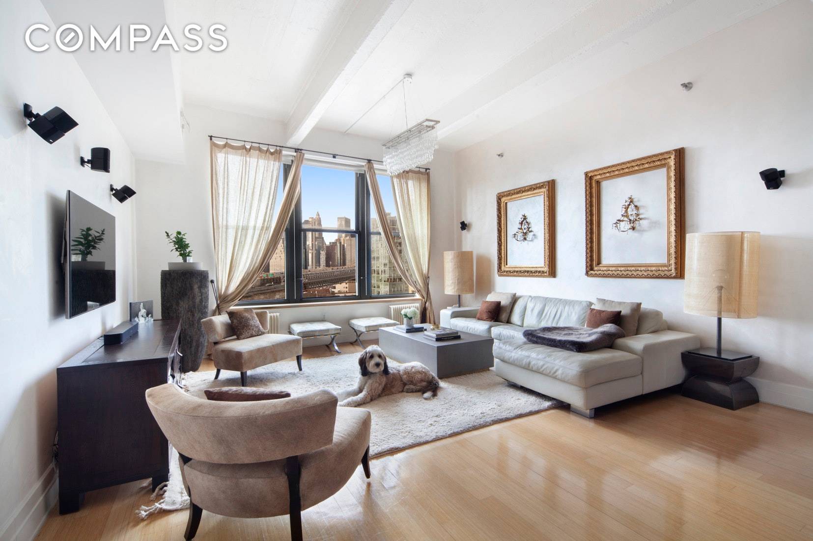 Enjoy ideal Dumbo living in this spacious and bright oversized studio loft with interior home office in one of the neighborhood's premier luxury condominium buildings.