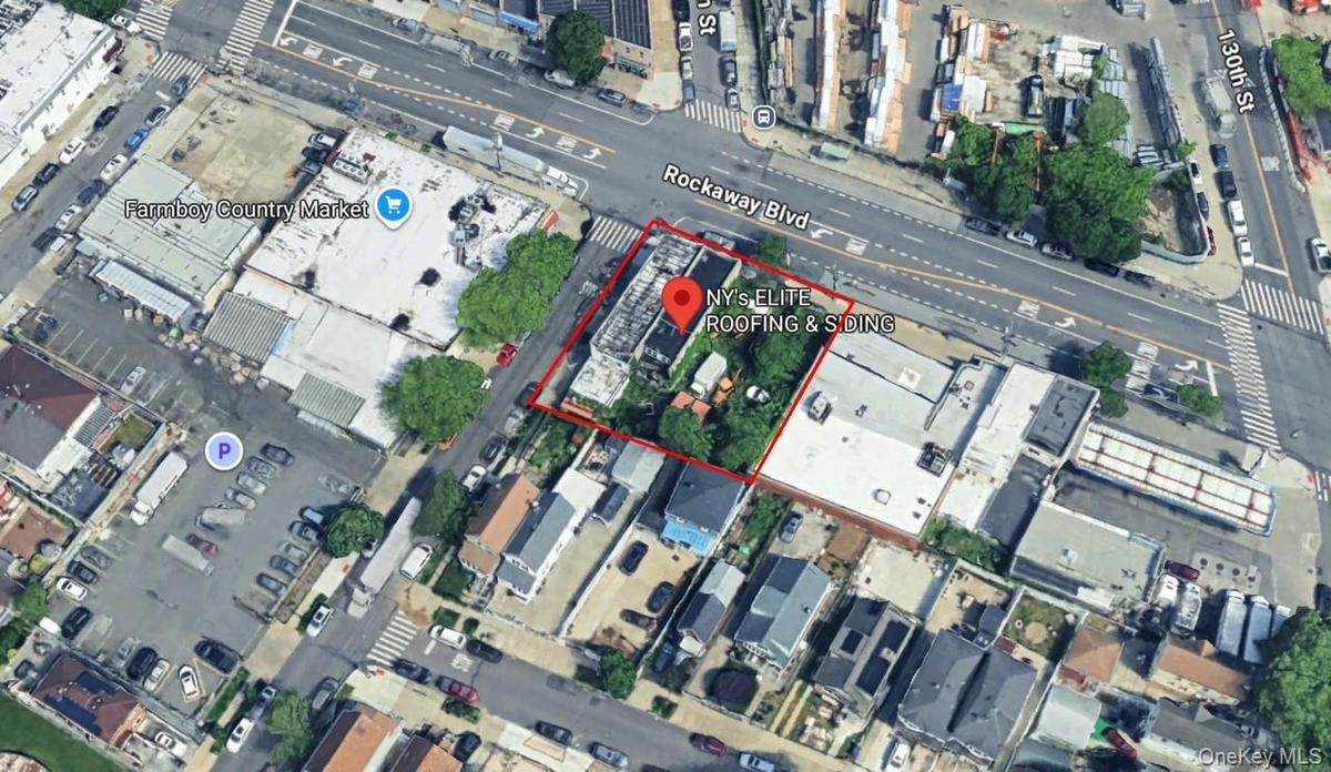 Map / location featuring property parcel outlined