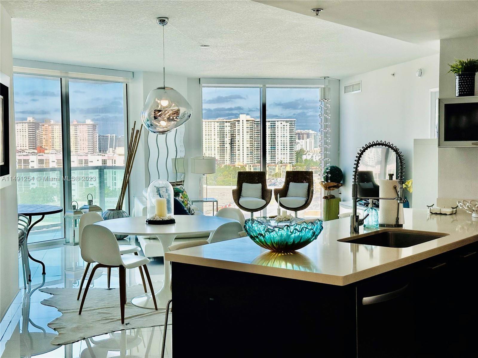 SUNNY ISLES BEACH SHORT TERM RENTAL FULLY FURNISHED 3 MONTH MINIMUM GREAT VIEWS, NEW BEDS, 1 KING IN MASTER, 3 QUEEN BEDS IN 2ND 3RD BEDROOMS, BRIGHT BEAUTIFULLY DESIGNED UNIT ...