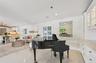 Living room/piano