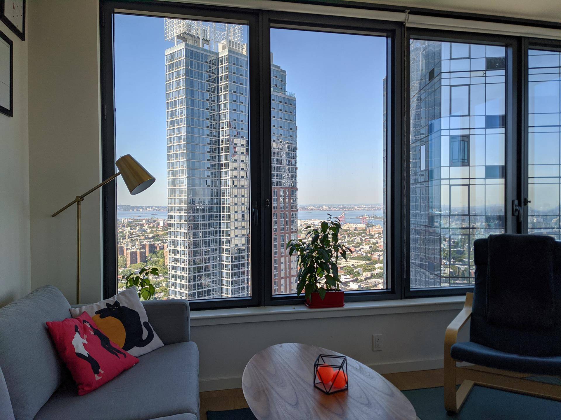 TWO MONTHS FREE ! High rise corner unit with amazing views of Manhattan.