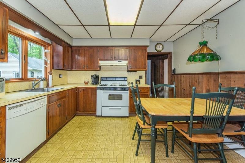 Eat in Kitchen