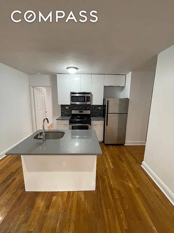 The Tenant Pays The Broker's Fee We have a gorgeous, recently renovated four bedroom apartment available to rent in Ditmas Park.