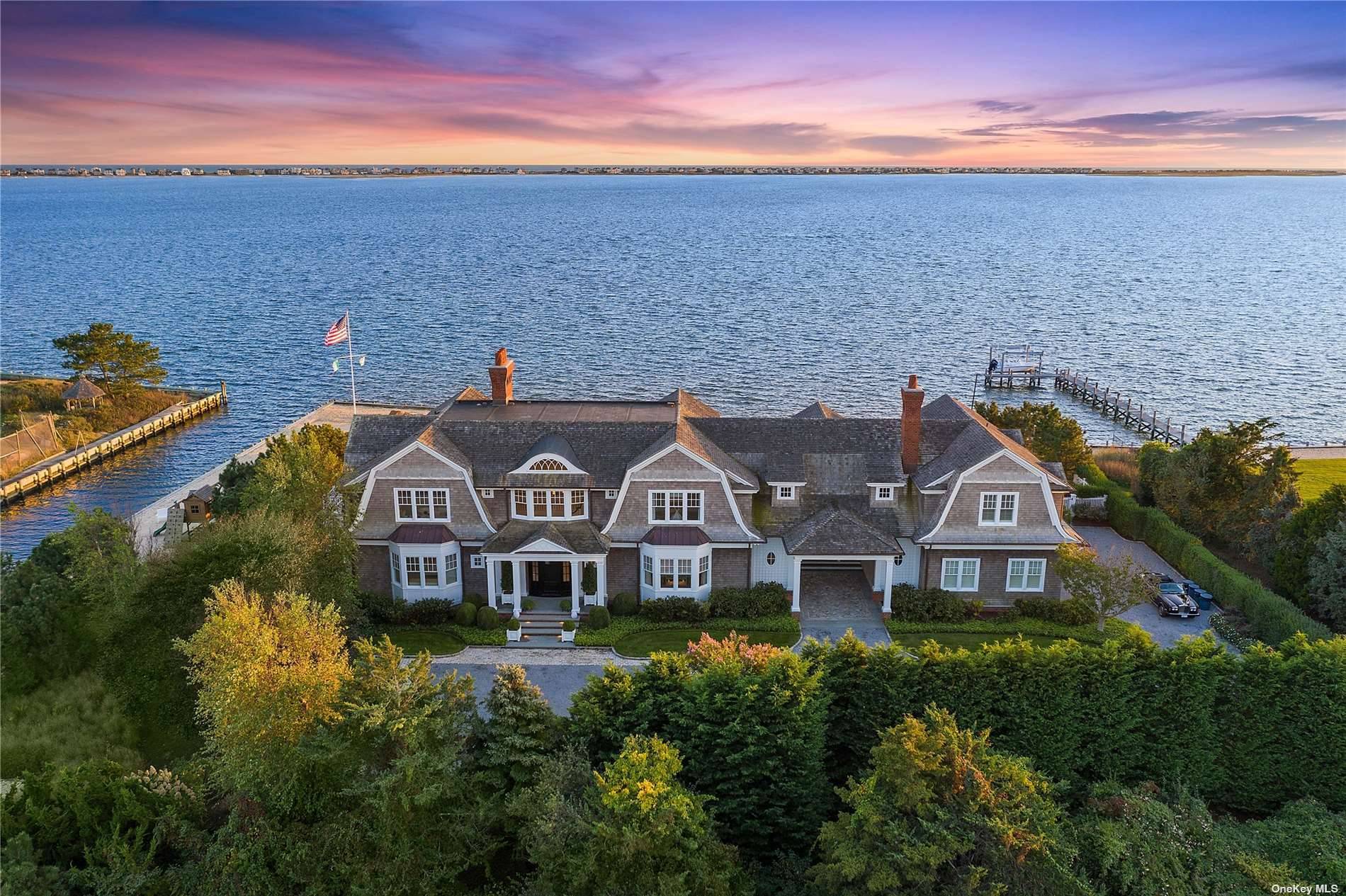 ONE OF THE MOST BEAUTIFUL amp ; REFINED HOMES IN ALL THE HAMPTONS This Open Bayfront Beauty, with Spectacular Sunsets, Sits directly on Moriches Bay.