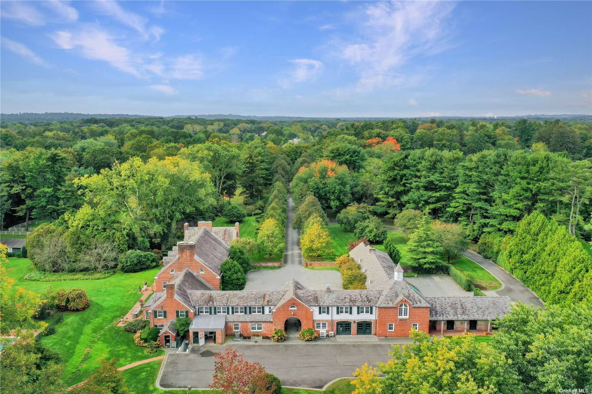 Avail for minimum of 6 months, 1 2 years GRAY HORSE FARM This magnificent iconic estate on desirable Piping Rock Road is situated on 9 flat acres and offers 13, ...