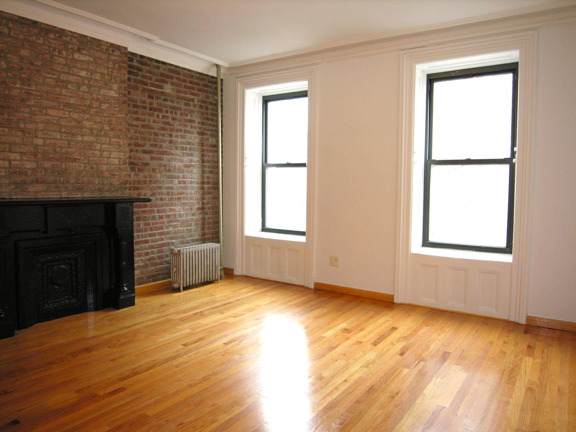 This truly MASSIVE apartment is has 3 REAL bedrooms, newly renovated kitchen and bath, sexy exposed brick and is super convenient to everything BAM across the street, Atlantic Station steps ...