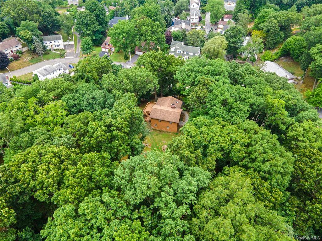Motivated Seller ! Here is a unique opportunity to live in idyllic seclusion on one of the largest lots in lower Westchester while enjoying all the lifestyle advantages of a ...