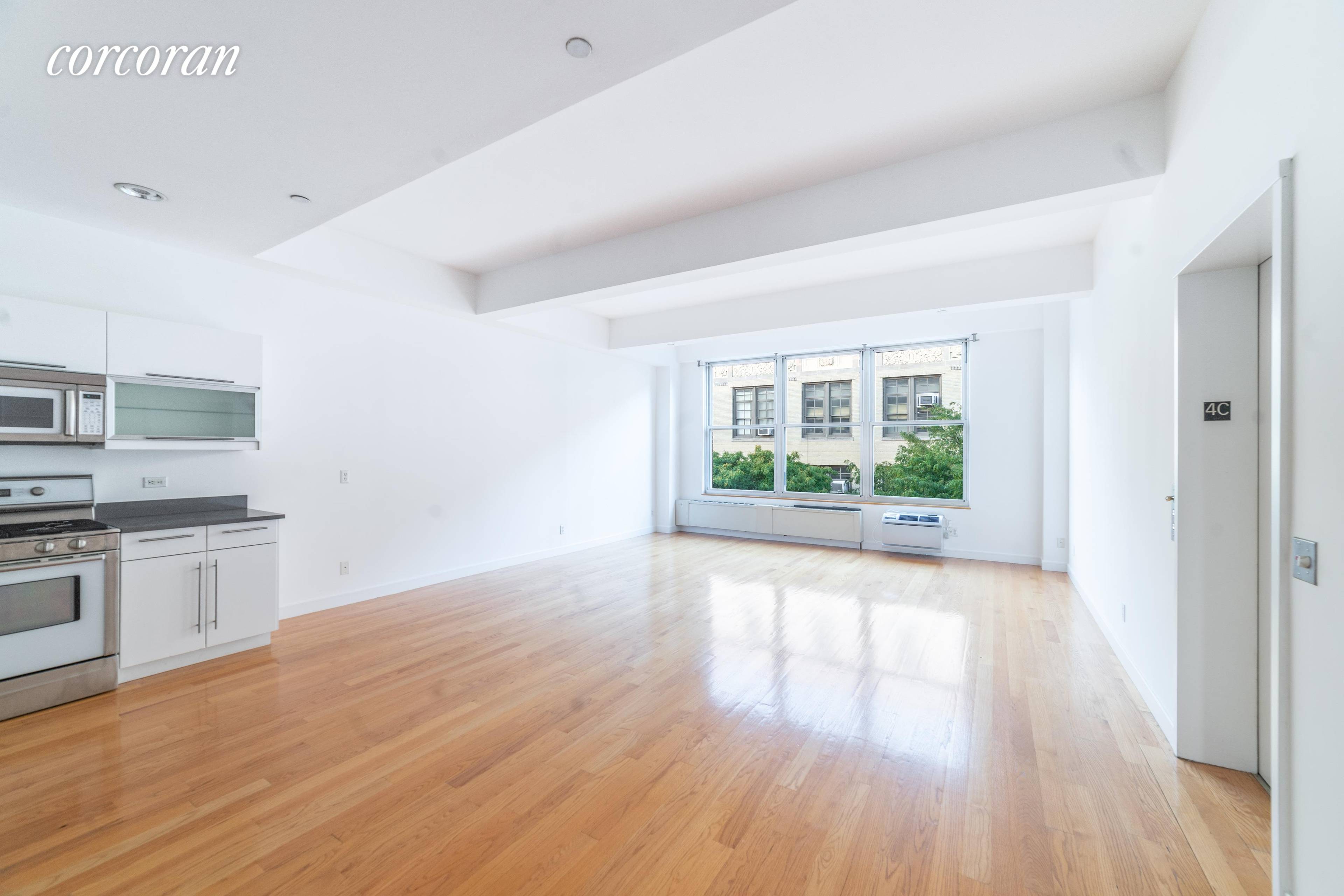 Step out from your privately controlled elevator and enter into this modern and sleek 2 bedroom, 2 bath Boerum Hill oasis this has been the exceptional rental home youA ve ...
