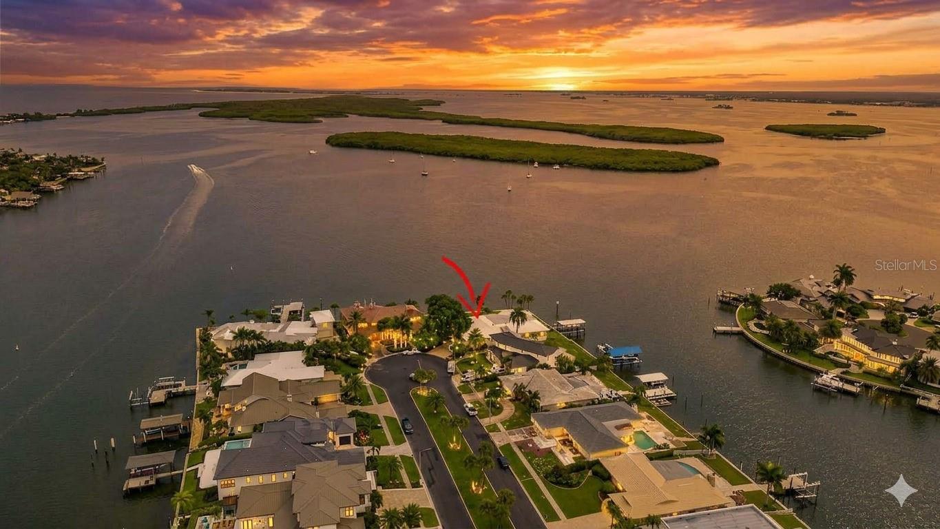 Incredible Water Views!
