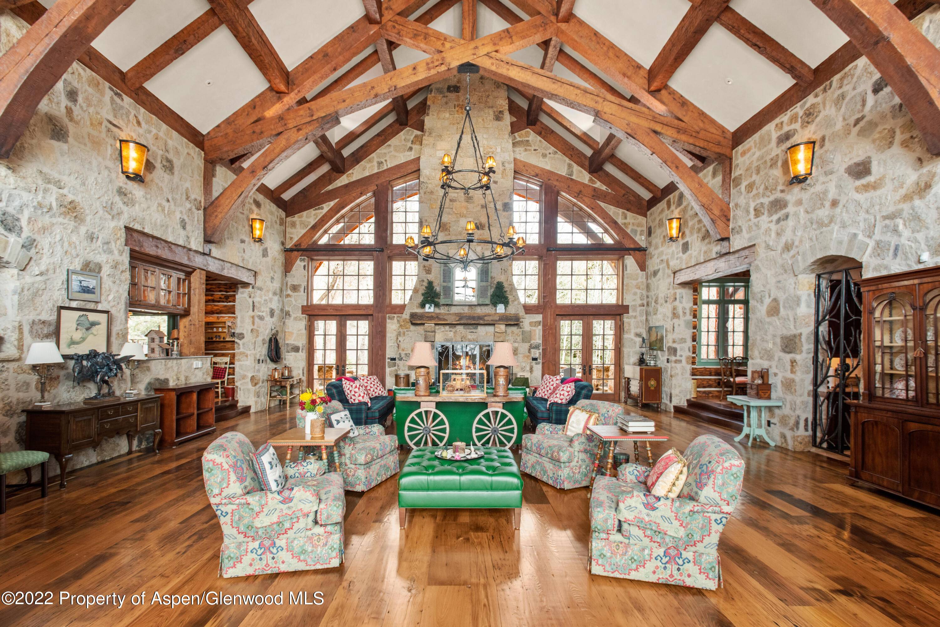 Situated along the pristine Snowmass Creek, enjoy this beautiful mountain lodge with finishes and furnishings that complement the mountain surroundings.