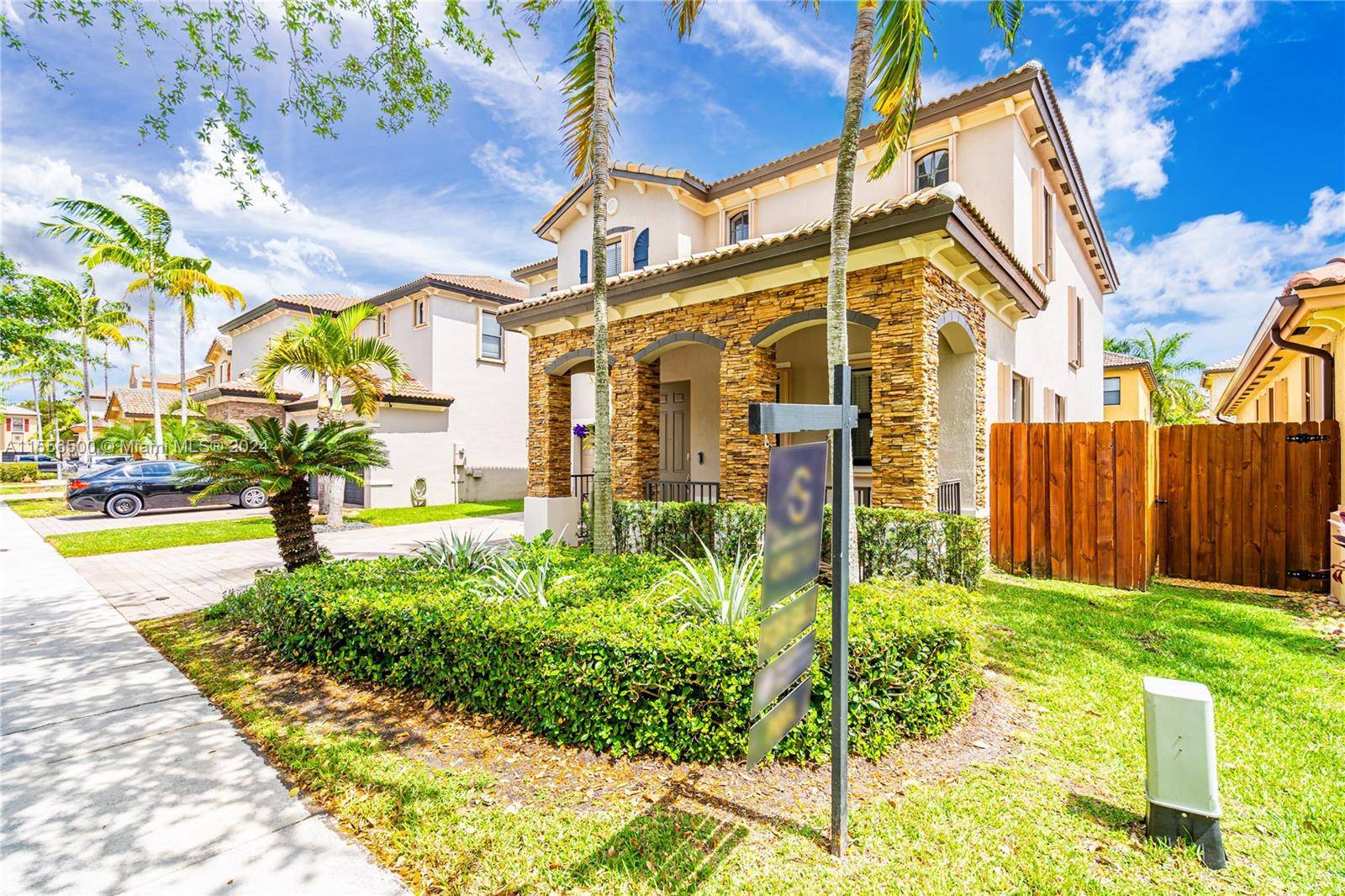 This 4 bed, 2. 5 bath home in Silver Palm, Homestead, offers comfort and style.