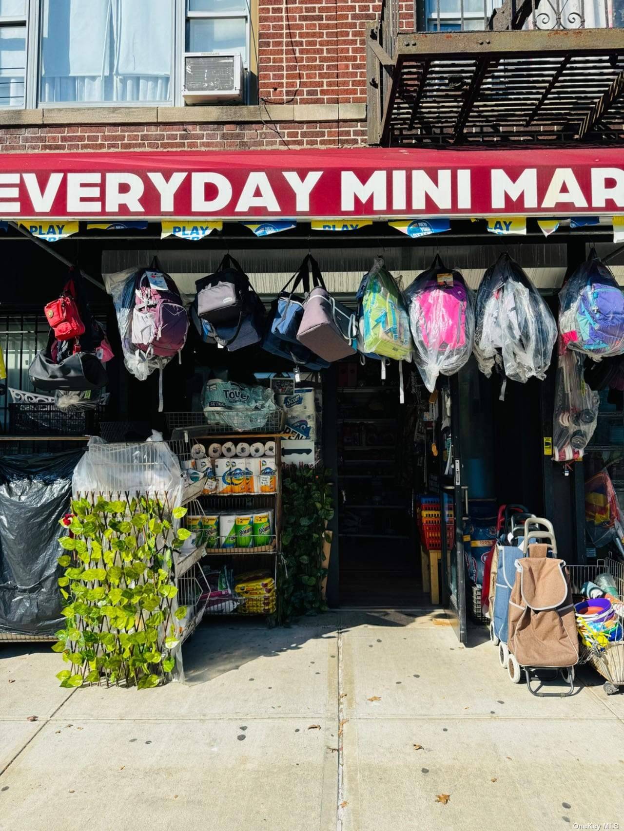 A well established mini market in Maspeth, NY.