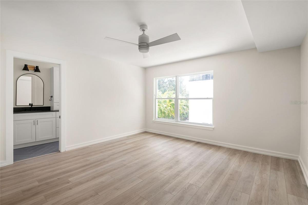 Level Two: Primary Suite