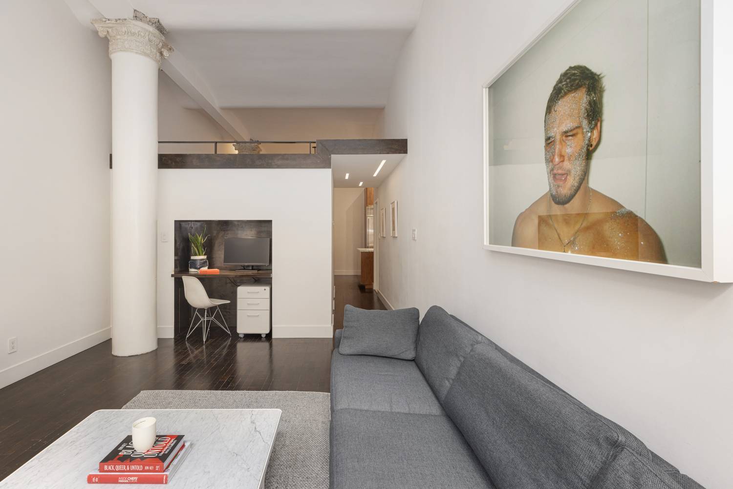 Soaring ceilings, cast iron columns, open, airy spaces, and the perfect location, this really is the NYC loft you ve been dreaming of.