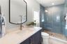 Guest Suite II private en-suite