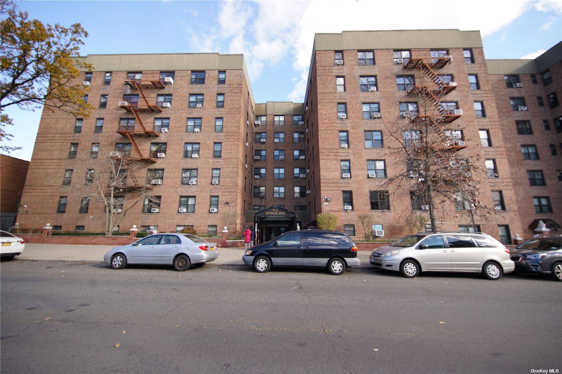 Great Location, large 3 bedrooms Co op at Murry Hill Cooperative situated in a flourishing neighborhood in Flushing between Northern Blvd and Roosevelt Ave.