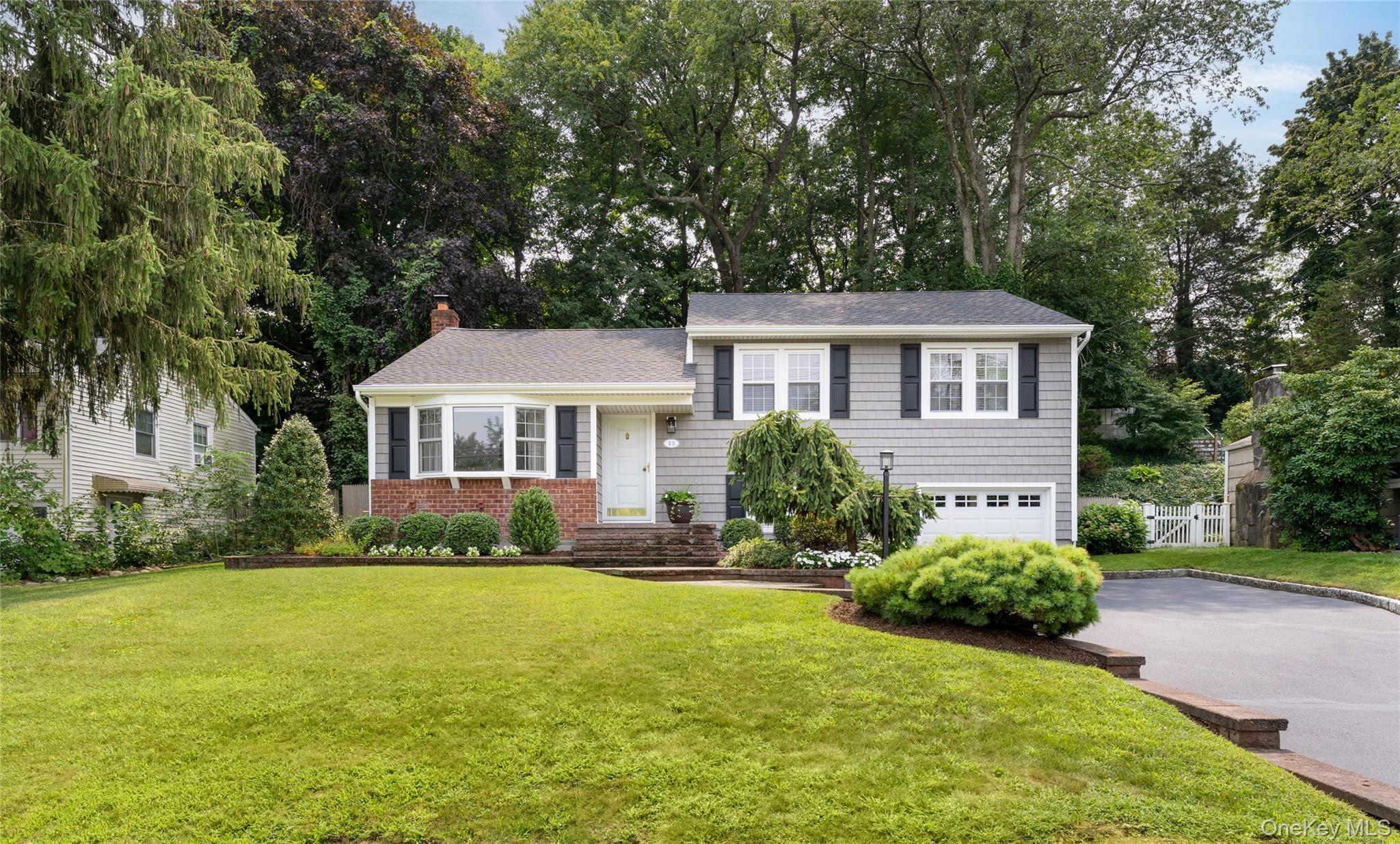 New roof, new siding. Move in condition