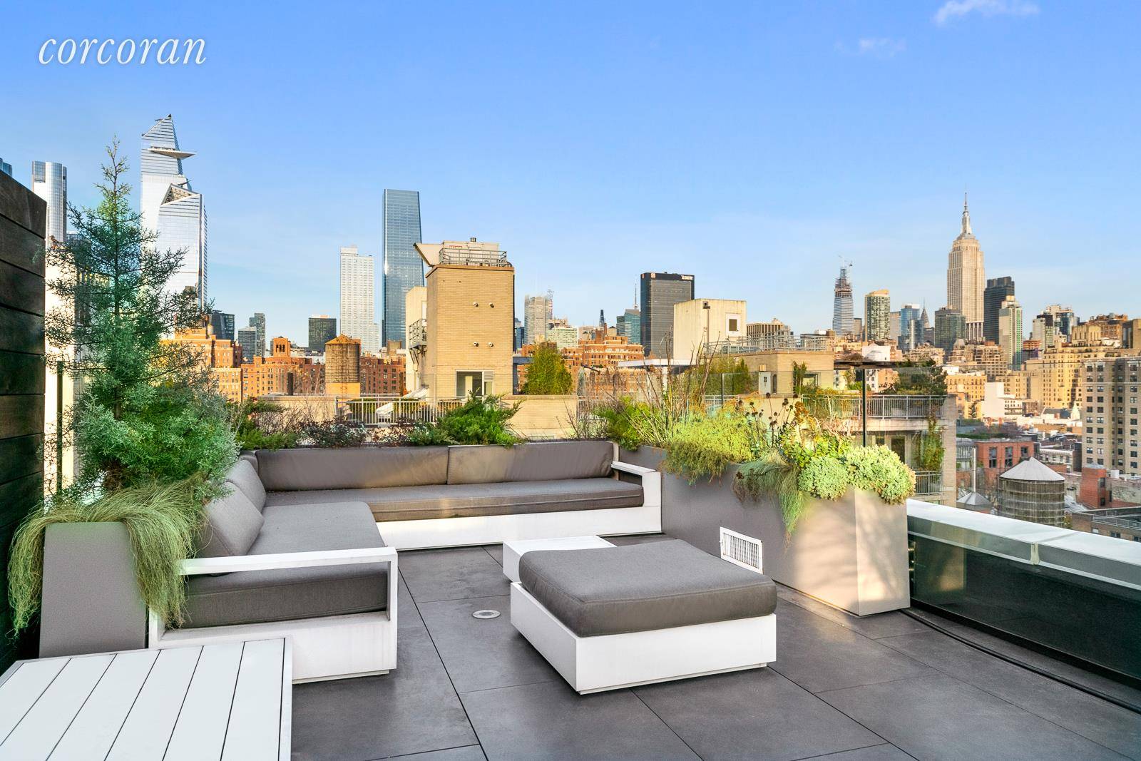 In the heart of prime West Chelsea is a highly coveted 883sqft large roof terrace with 360 degree Empire State views is complete with a gas BBQ grill, outdoor Gagganau ...