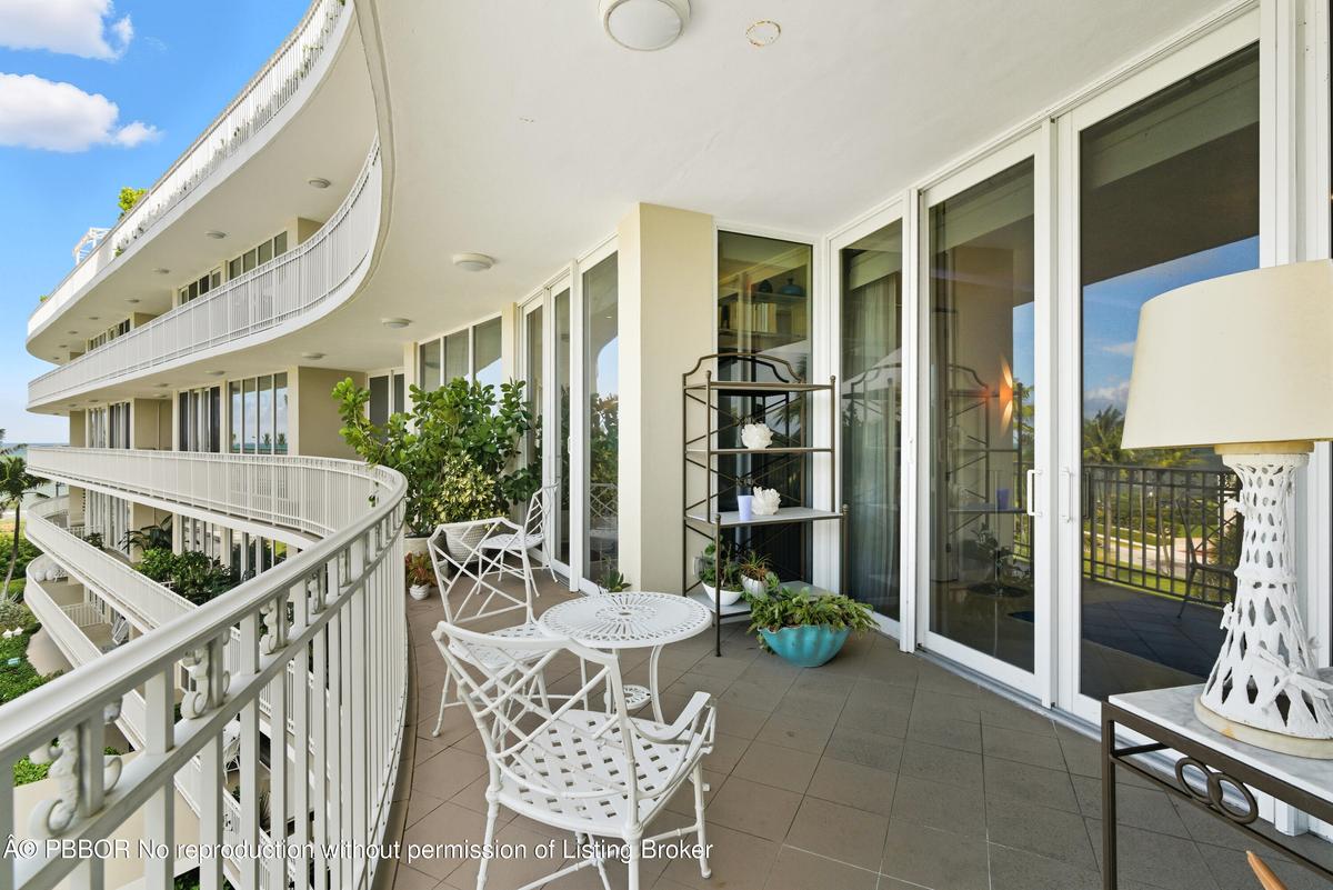 Living Room terrace