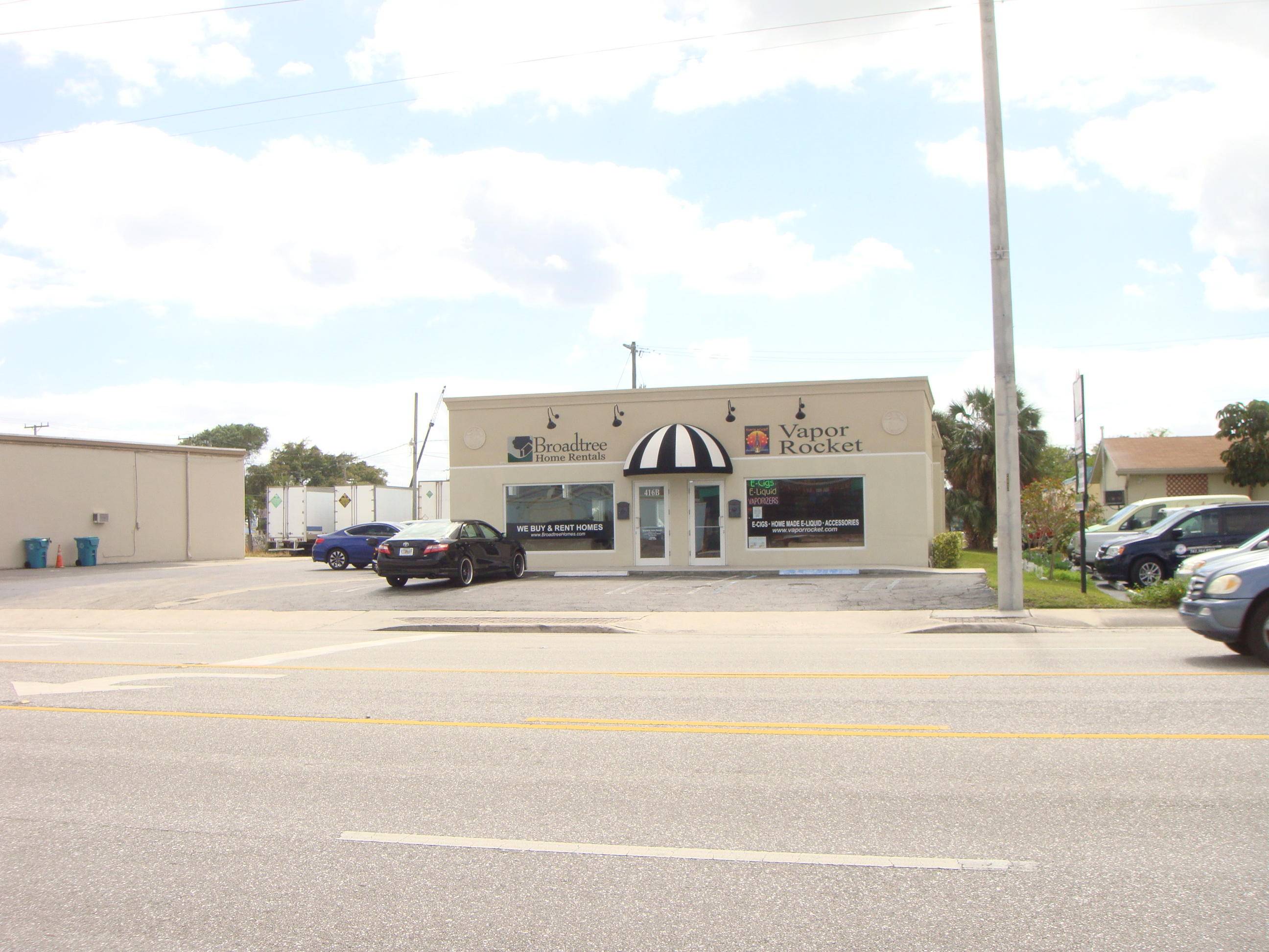 DOWNTOWN EAST BOYNTON BEACHRETAIL OFFICE SPACE Remodeled building.