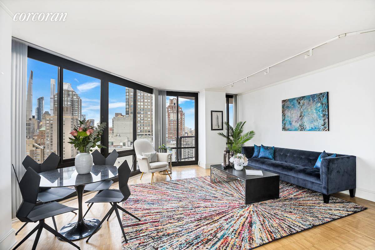 Have it all in this exceptional one bedroom residence in Lenox Hill's full service condominium, The Rio !