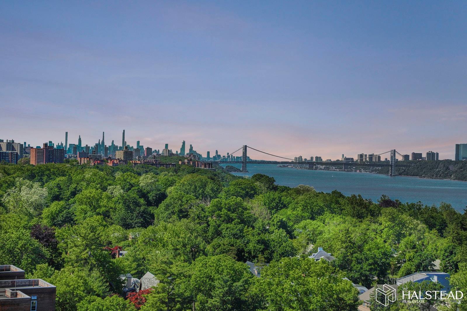 Magnificent and spacious apartment overlooking the Hudson River with panoramic to George Washington Bridge, Pacific Palisades and Hudson River park.