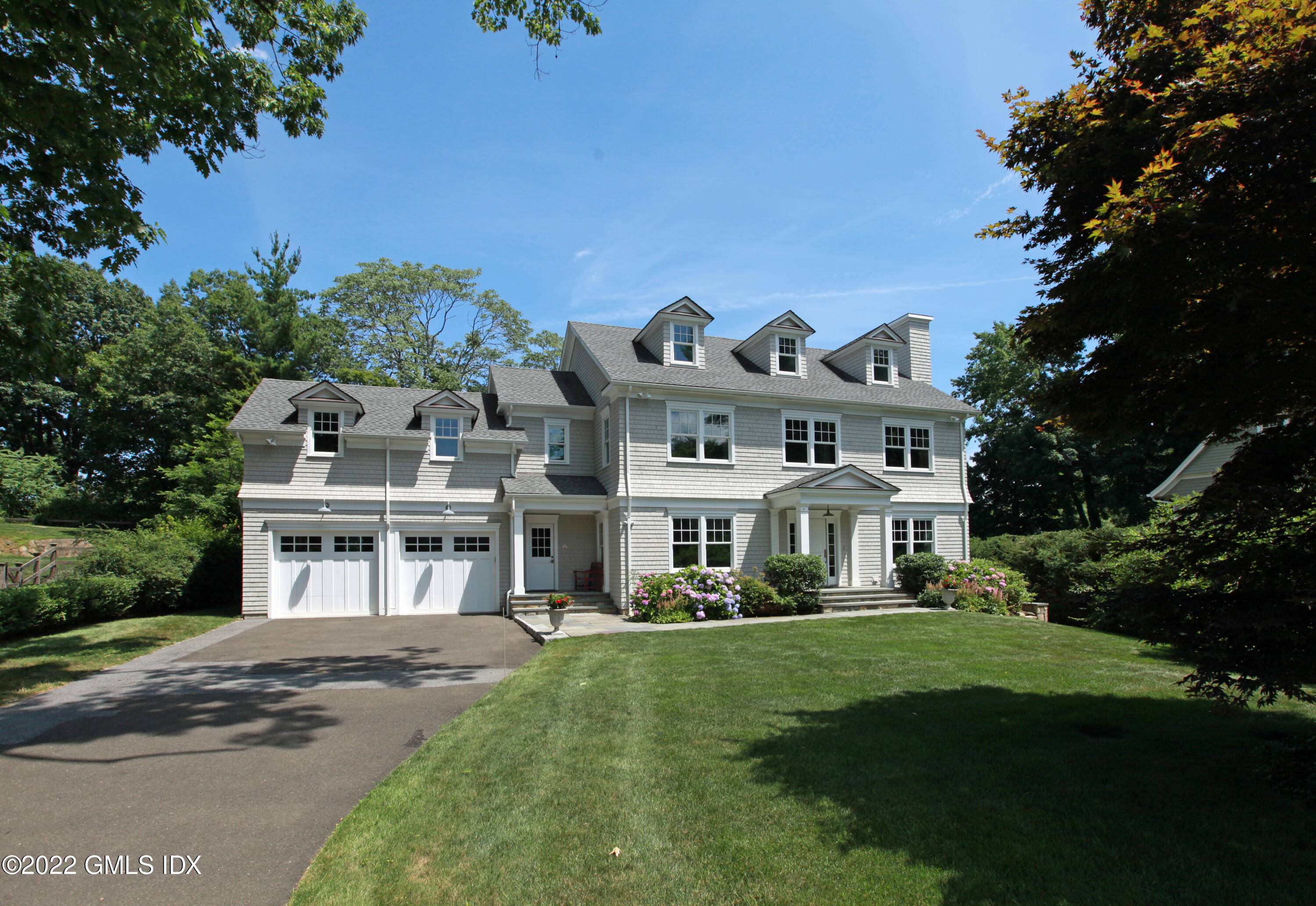 Turn Key 2015 Colonial with 5 ensuite bedrooms on a quiet sought after cul de sac in NSS CMS.
