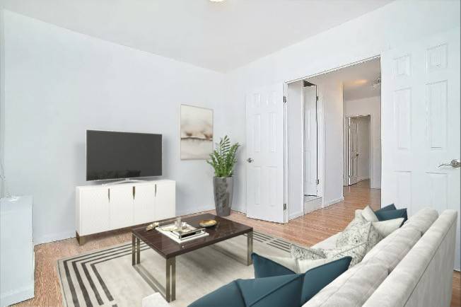 Beautiful and spacious 2BR unit in the heart of the Lower East SideApartment Details Renovated Bathroom Oversized Living Room Wood Flooring Marble Finishes Heat and Hot Water included in the ...