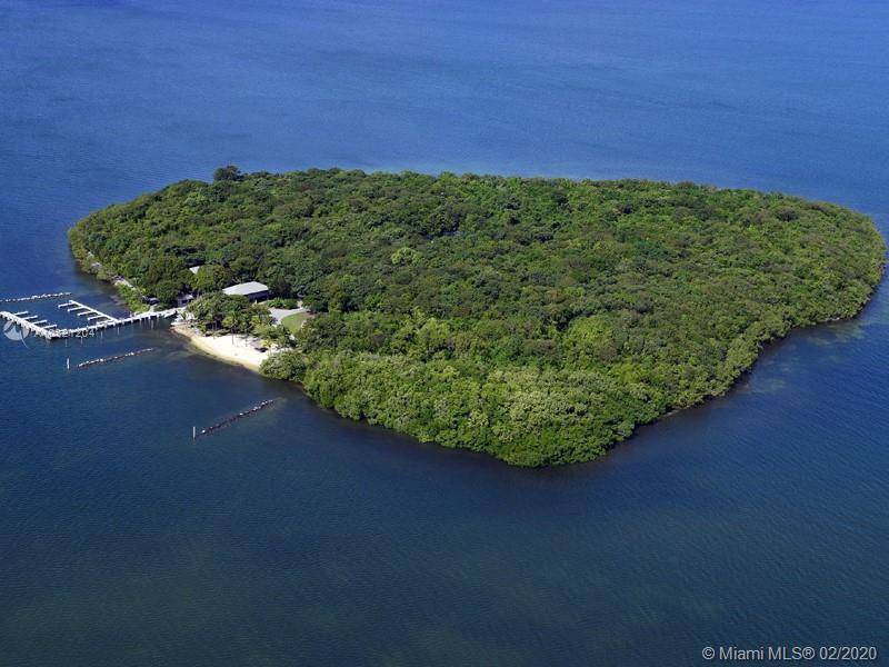Pumpkin Key is an extraordinary private island totaling 26 acres in the tropics of Card Sound Bay located in the Florida Keys.
