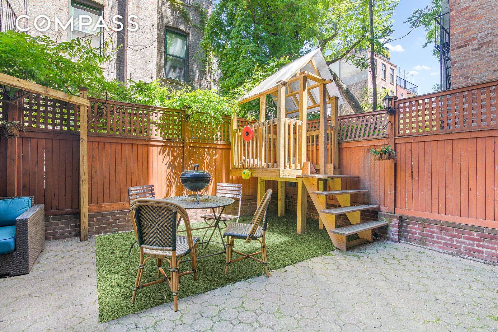 GORGEOUS YARD, 5 BEDS amp ; 4 FULL BATHS Live on idyllic West 11th in a true spacious stunner.