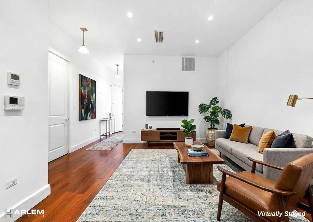 Apt 1 Living Room VS