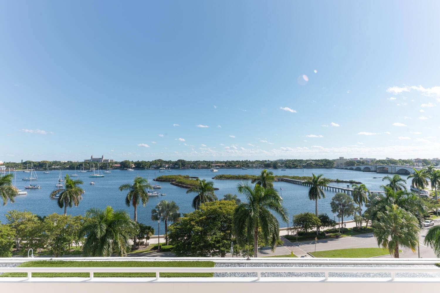 Beautiful double unit with unparallel intracoastal views that lives like a private home.