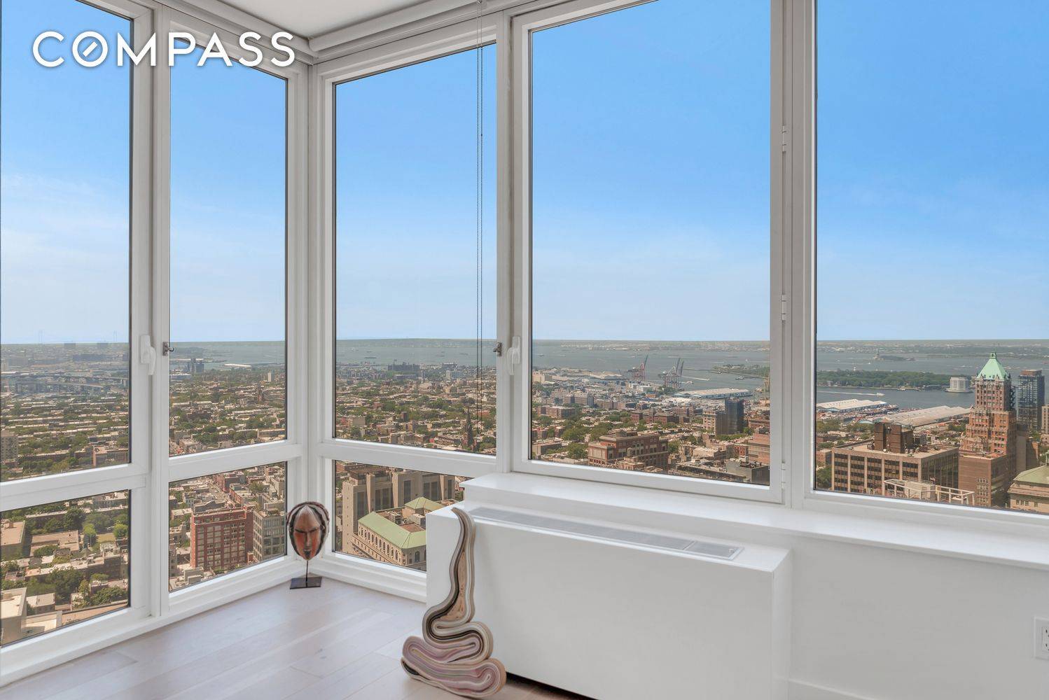 Spacious one bedroom, one bathroom condo with southwestern exposure boasting views of the New York harbor and the Statue of Liberty.