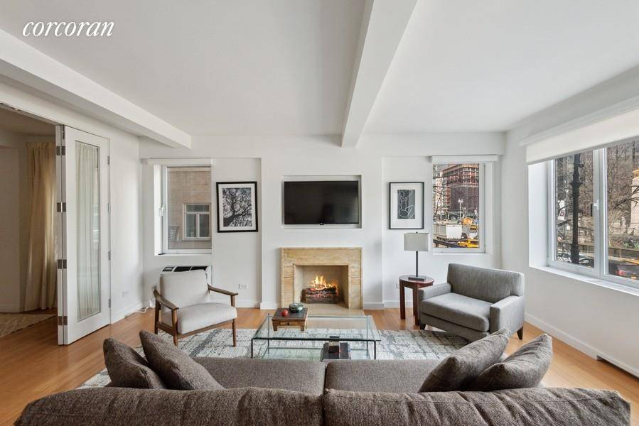 Central Park Facing Luxurious 2 bed 2 bath Jewel for Rent !