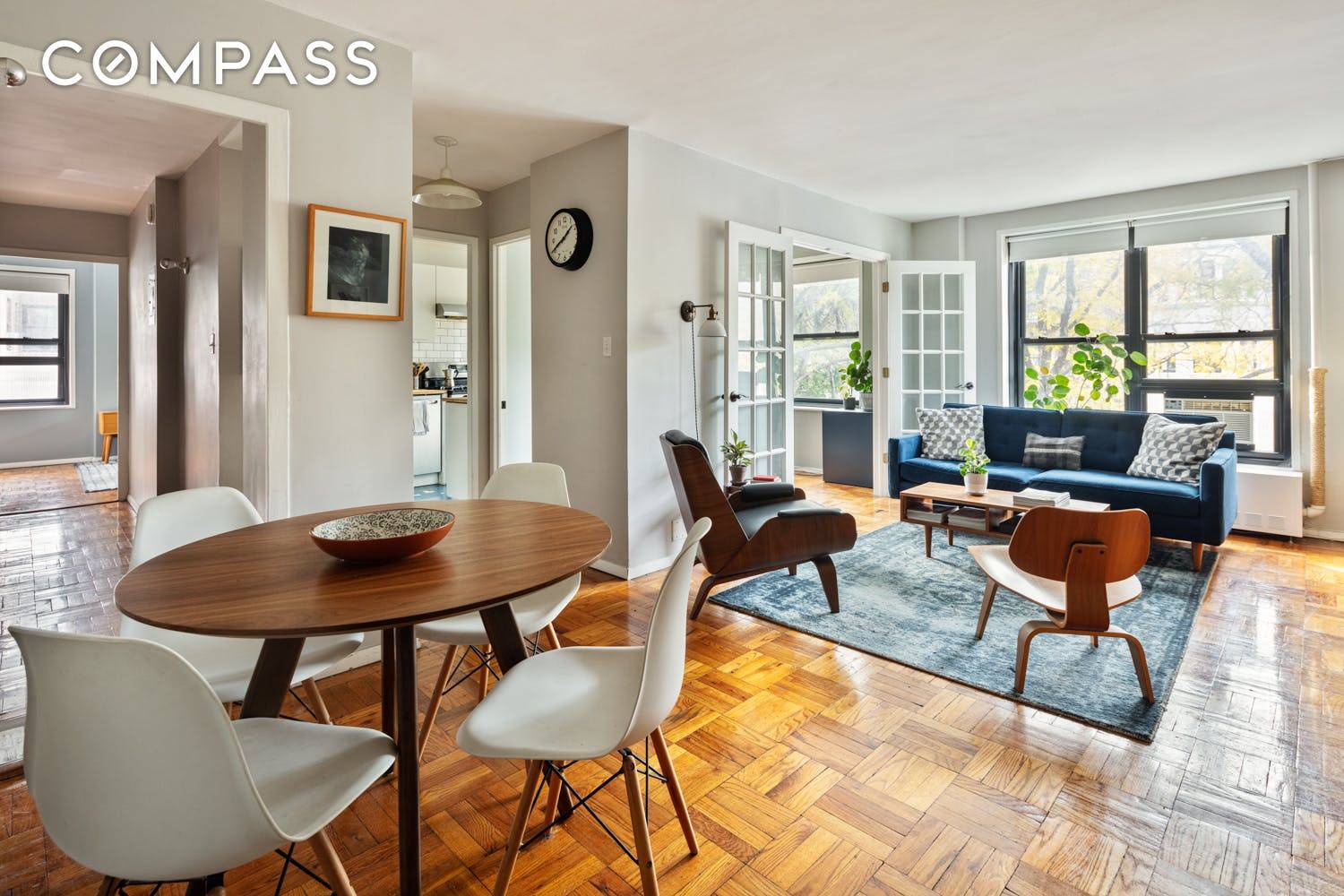 Welcome Home to a Wallace Harrison designed apartment basically, Rockefeller's personal architect who designed Rockefeller Center, the UN and Albany's Empire State Plaza.