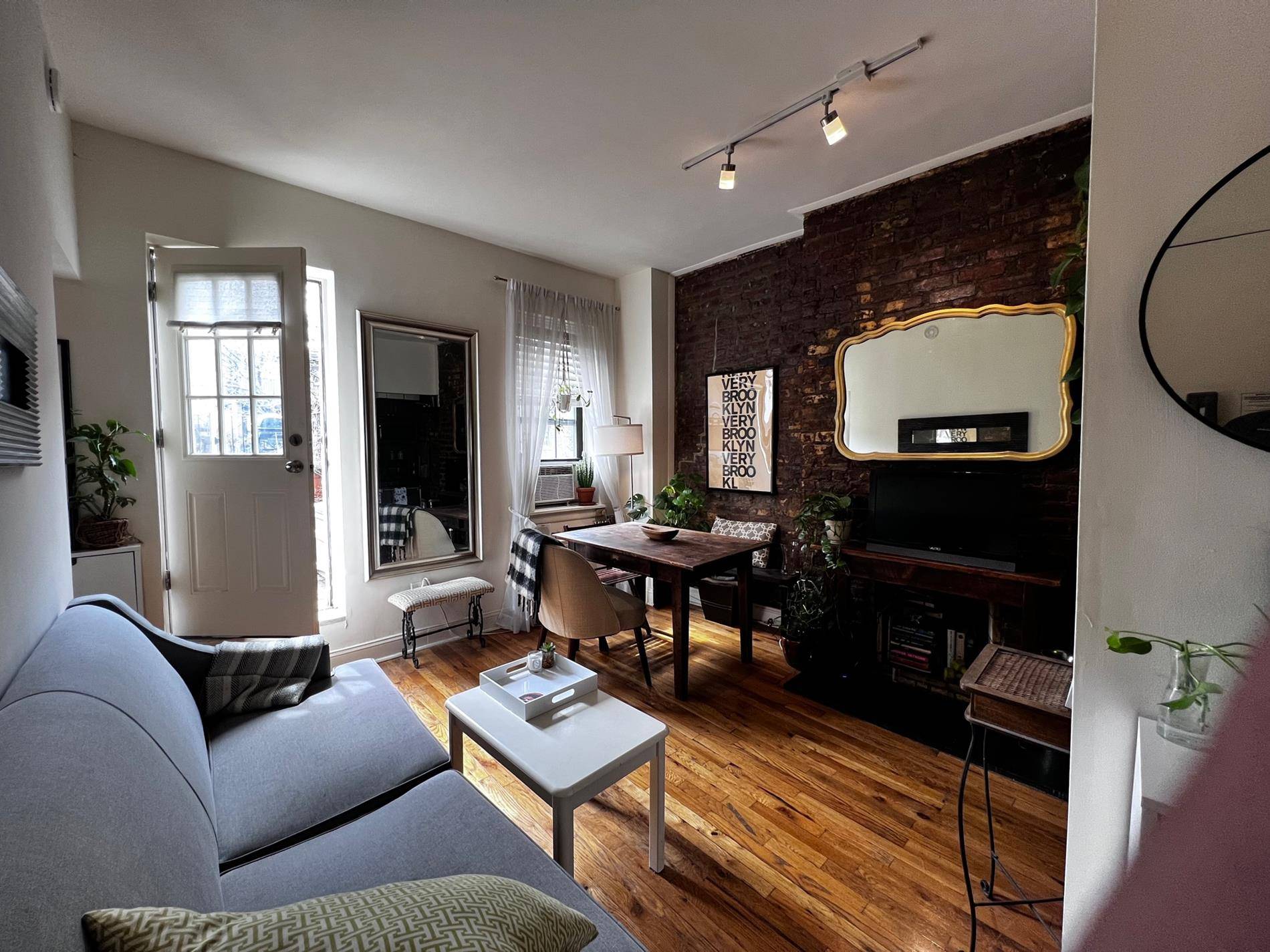 Rare vacancy ! Beautifully maintained Historic Chelsea Townhouse.