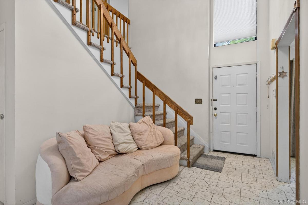 Entry Foyer