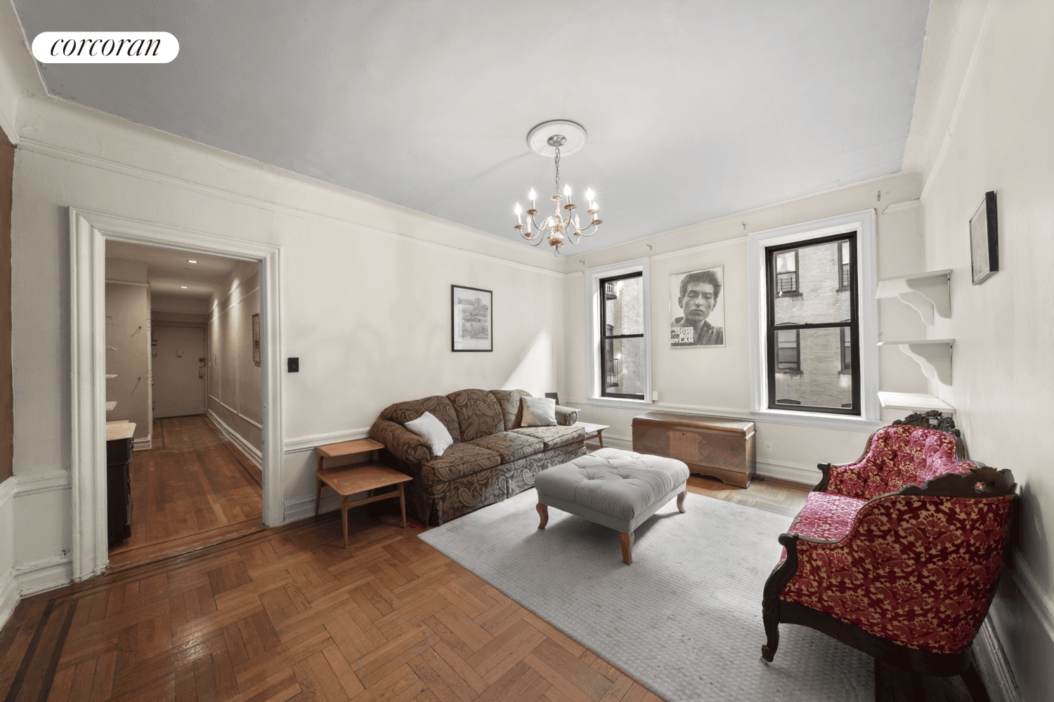 Introducing residence 3D at 35 Crown Street, a charming 1 bed, 1 bath residence perched along the westernmost edge of Crown Heights, between bustling Prospect Heights and charming Prospect Lefferts ...