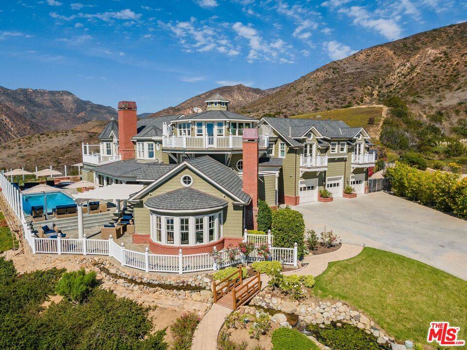 6277   Sea Star Dr 6BR Malibu La