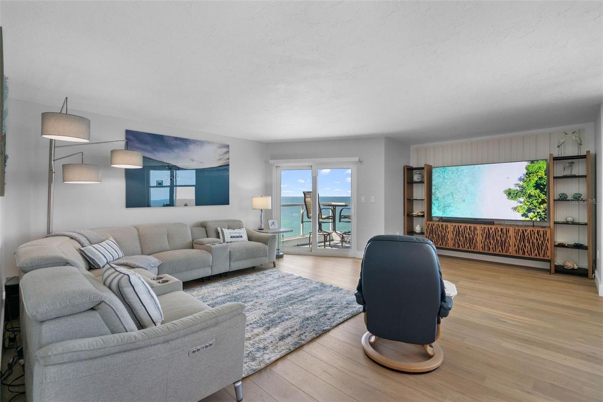Gulf views and Dual Balconies