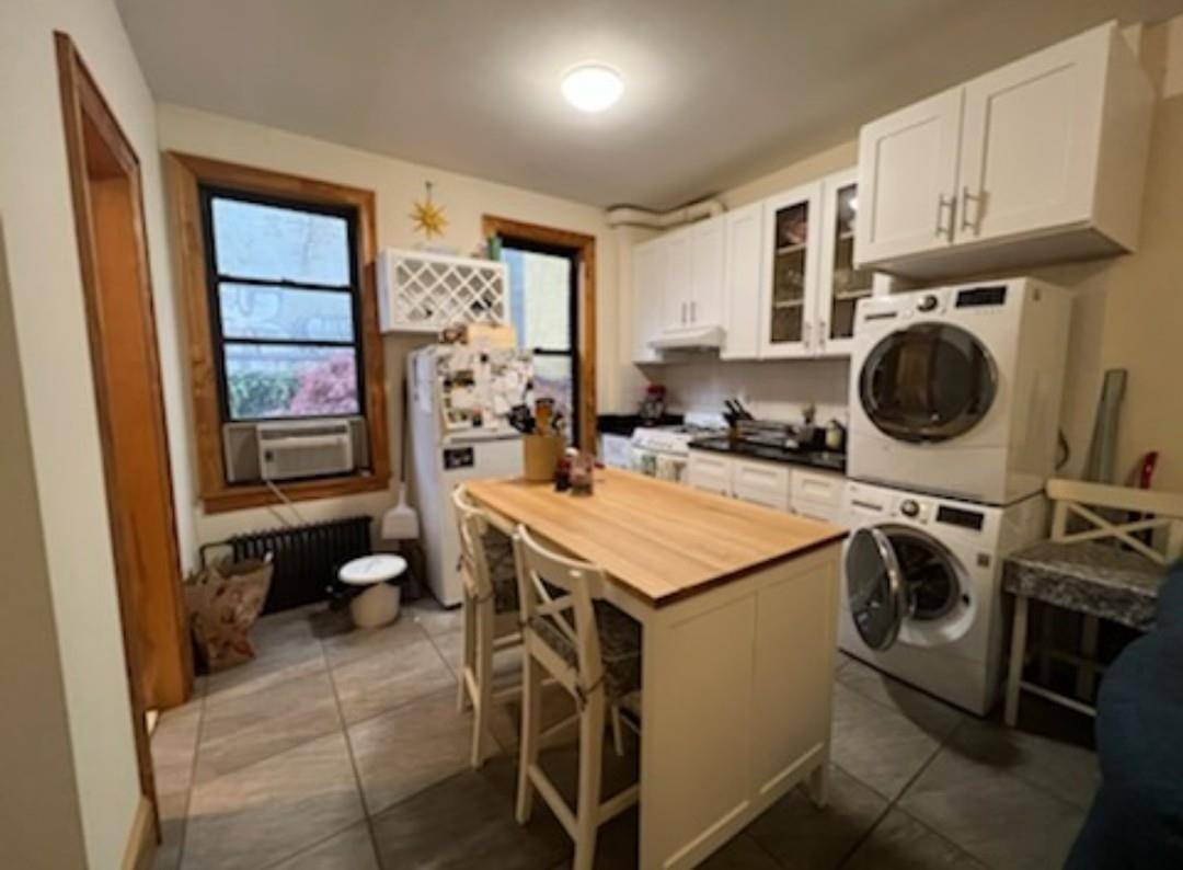Pictures and video of similar apartment in same building with same finishes and layout, but not the actual apartment.
