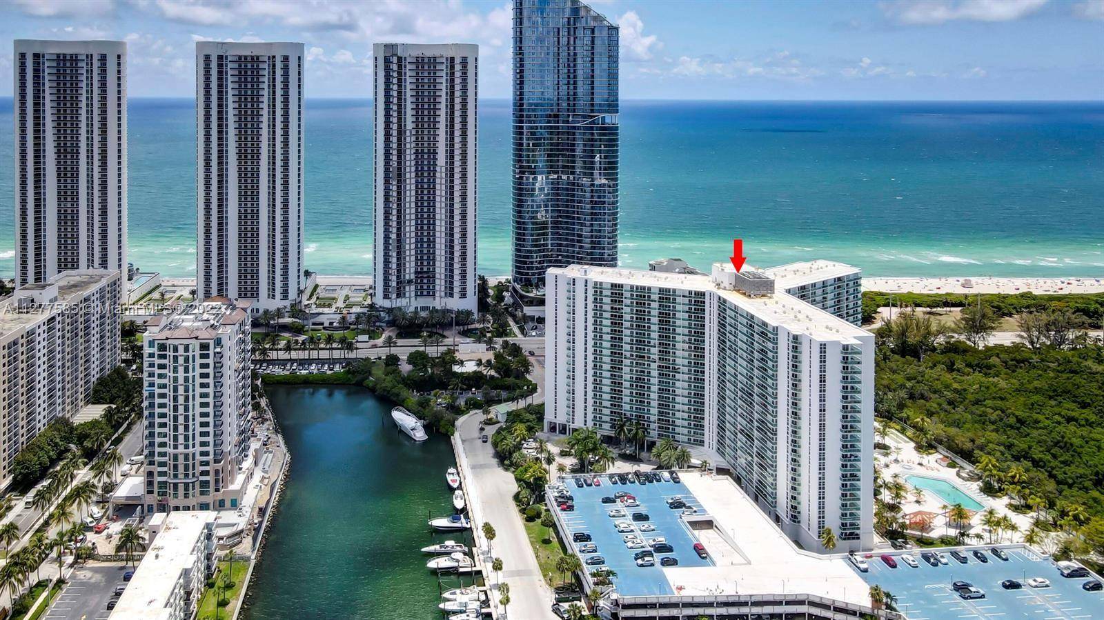 BEAUTIFUL 2 BED 2 BATH SPACIOUS APARTMENT NEW KITCHEN GRANITE COUNTERTOPS STAINLESS STEAL APPLIANCES LOTS OF CLOSETS HIGH IMPACT GLASS, HURRICAINE PROVE FREHSLY PAINTED ACROSS OF THE OCEAN BUILDING IS ...