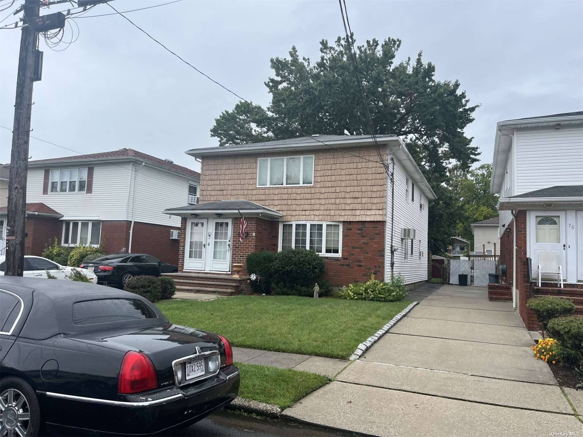 Don't miss this fantastic investment opportunity with a residential incline ranch in Staten Island !